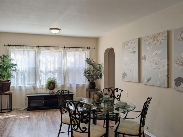 3854 Arlington Avenue, Los Angeles CA 90008