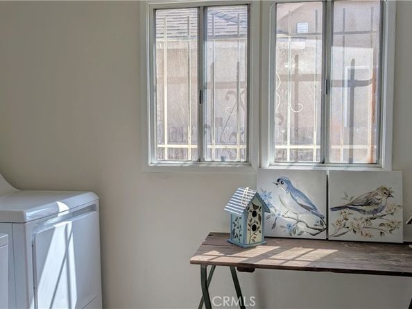 3854 Arlington Avenue, Los Angeles CA 90008