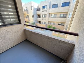 435 S Virgil Avenue 209, Los Angeles CA 90020