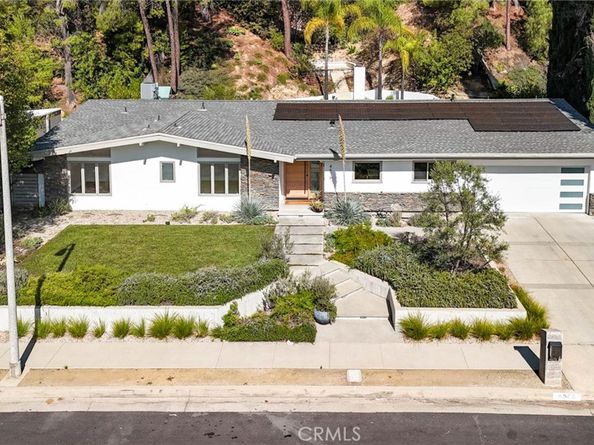 4676 Arriba Drive, Tarzana CA 91356