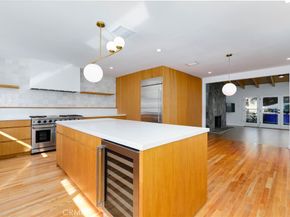 4676 Arriba Drive, Tarzana CA 91356