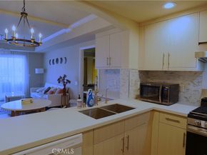 1598 Long Beach 201, Long Beach CA 90813