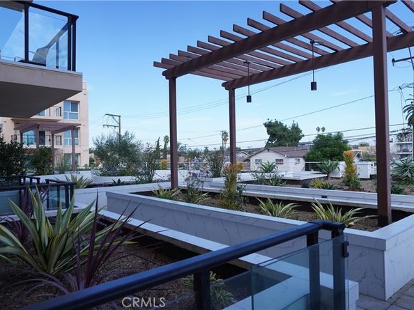 1598 Long Beach 201, Long Beach CA 90813