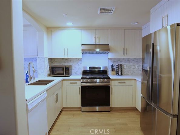 1598 Long Beach 201, Long Beach CA 90813