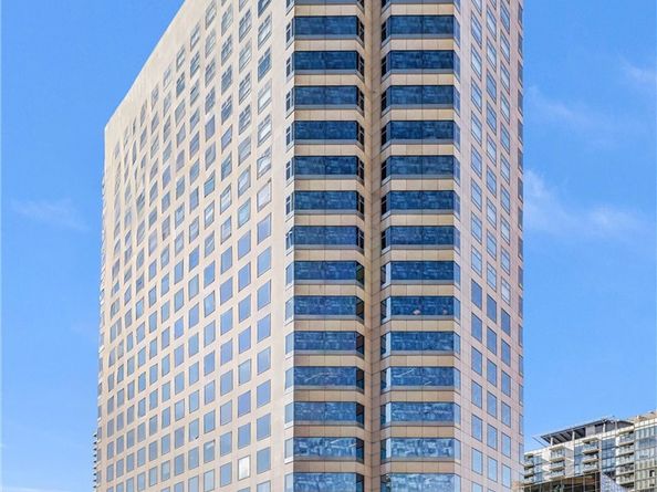 801 S Grand Ave 1812, Los Angeles CA 90017