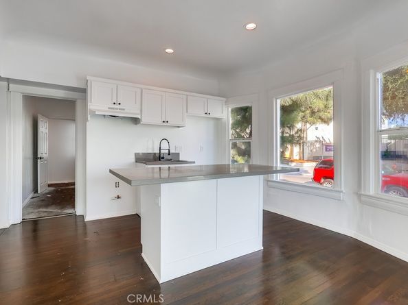 1291 E 40th, Los Angeles CA 90011