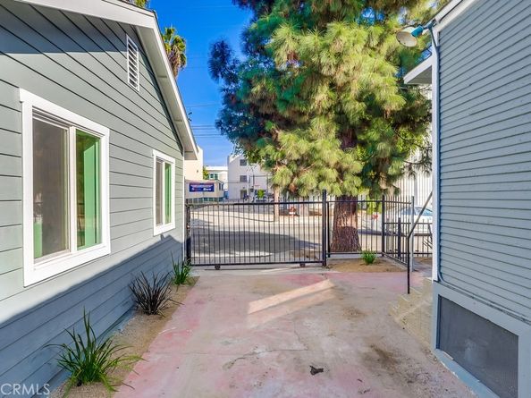 1291 E 40th, Los Angeles CA 90011