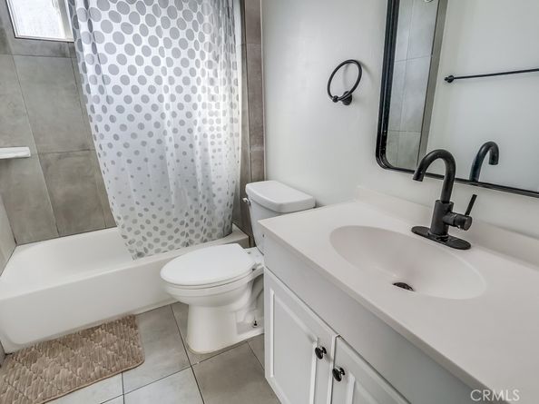 1291 E 40th, Los Angeles CA 90011