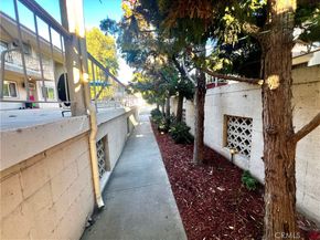 3500 Elm Avenue 31, Long Beach CA 90807