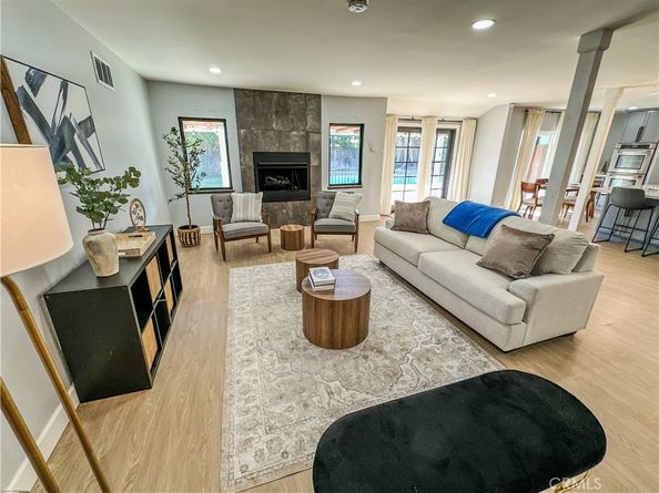 2105 Oxford Avenue, Claremont CA 91711