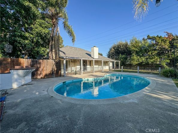 2105 Oxford Avenue, Claremont CA 91711