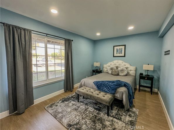 2105 Oxford Avenue, Claremont CA 91711