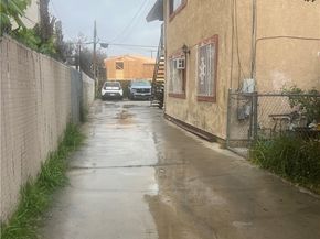 1137 N Ardmore, Hollywood Hills East CA 90029
