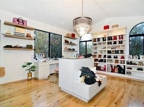 31350 Lobo Canyon Road, Agoura Hills CA 91301