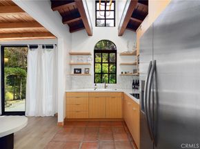 31350 Lobo Canyon Road, Agoura Hills CA 91301