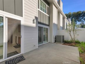 18200 Andrea Circle S 6, Northridge CA 91325