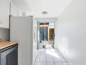 16715 Vanowen, Van Nuys CA 91406