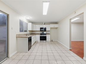 6511 Wystone Avenue 4, Reseda CA 91335