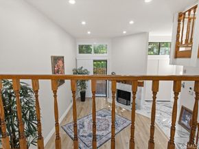 5727 Etiwanda 3, Tarzana CA 91364