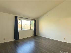 9525 Sylmar 2, Panorama City CA 91402