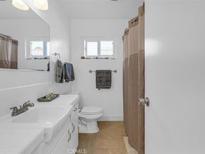 6640 Darby Avenue, Reseda CA 91335