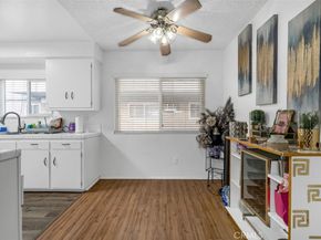 6640 Darby Avenue, Reseda CA 91335