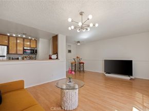 20930 Parthenia, Canoga Park CA 91304