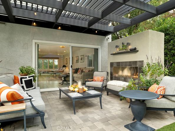 23832 Del Cerro Circle, West Hills CA 91304