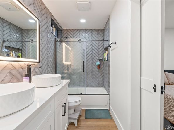 9210 Van Nuys Boulevard 14, Panorama City CA 91402