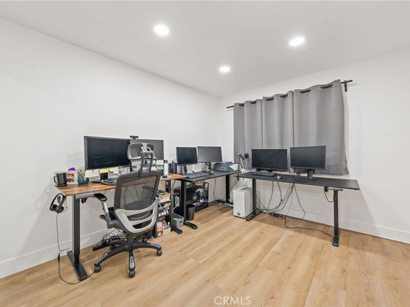 9210 Van Nuys Boulevard 14, Panorama City CA 91402