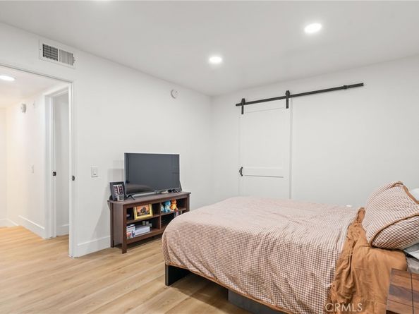 9210 Van Nuys Boulevard 14, Panorama City CA 91402