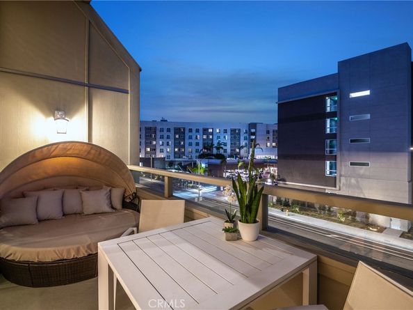 4350 Via Dolce 311, Marina Del Rey CA 90292