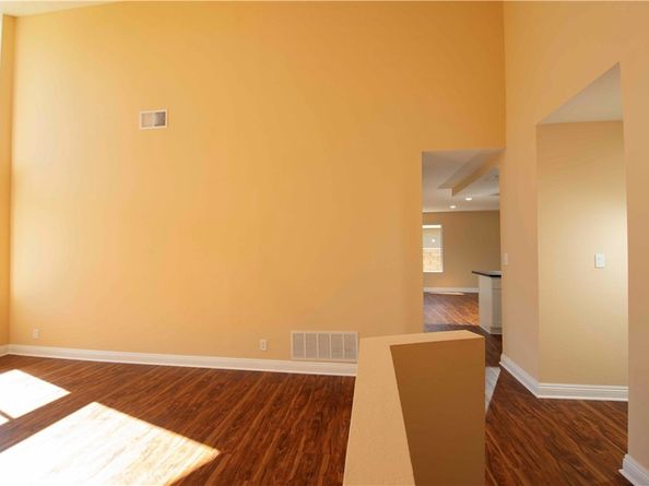 10065 Hillview, Chatsworth CA 91311
