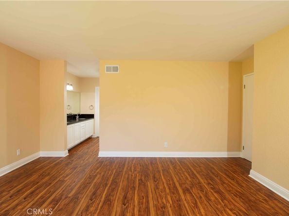 10065 Hillview, Chatsworth CA 91311