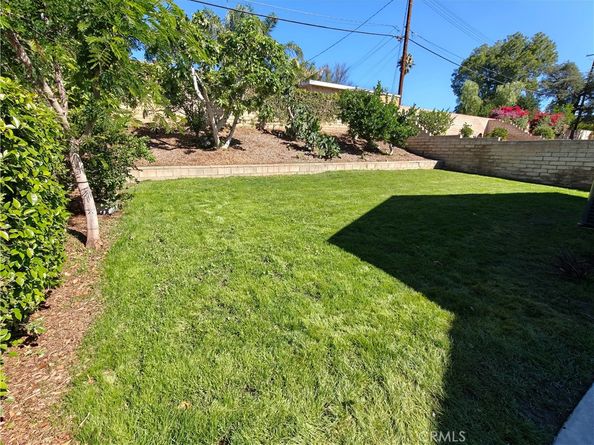10065 Hillview, Chatsworth CA 91311