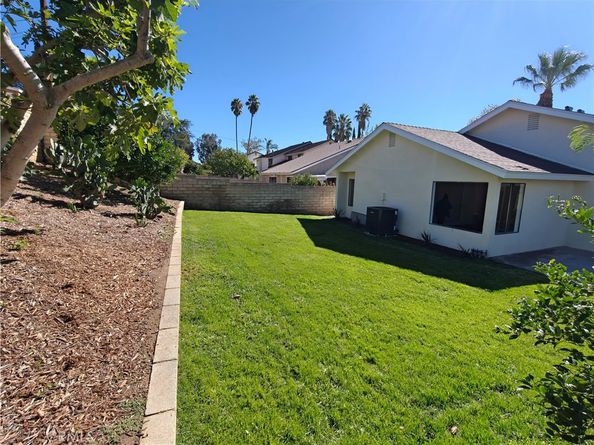 10065 Hillview, Chatsworth CA 91311