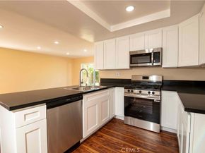 10065 Hillview, Chatsworth CA 91311