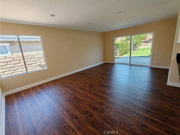 10065 Hillview, Chatsworth CA 91311