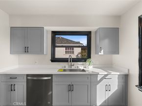 8353 Dunbarton, Westchester CA 90045