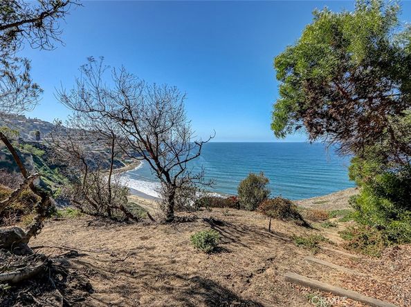 649 Paseo De La Playa 305, Redondo Beach CA 90277