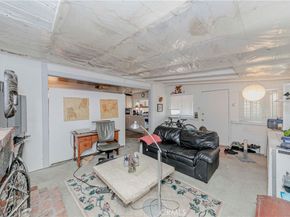 4646 Farmdale Avenue, North Hollywood CA 91602