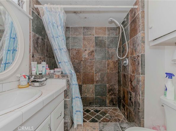 4646 Farmdale Avenue, North Hollywood CA 91602