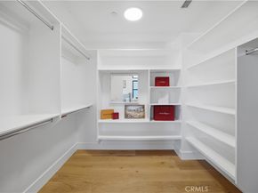 2005 Mathews C, Redondo Beach CA 90278