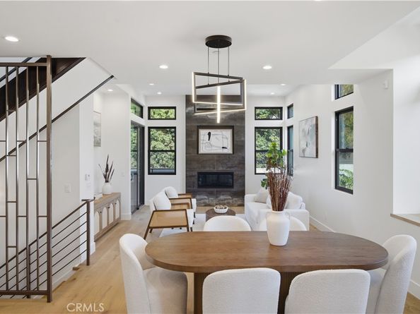 2005 Mathews C, Redondo Beach CA 90278