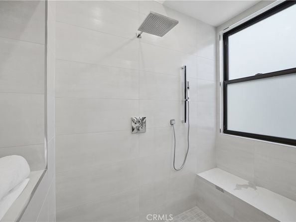 2005 Mathews C, Redondo Beach CA 90278