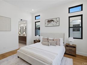 2005 Mathews C, Redondo Beach CA 90278