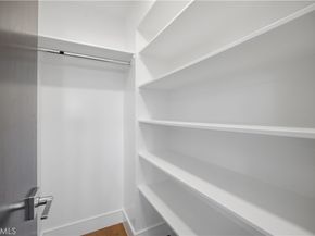 2005 Mathews C, Redondo Beach CA 90278