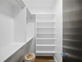 2005 Mathews C, Redondo Beach CA 90278