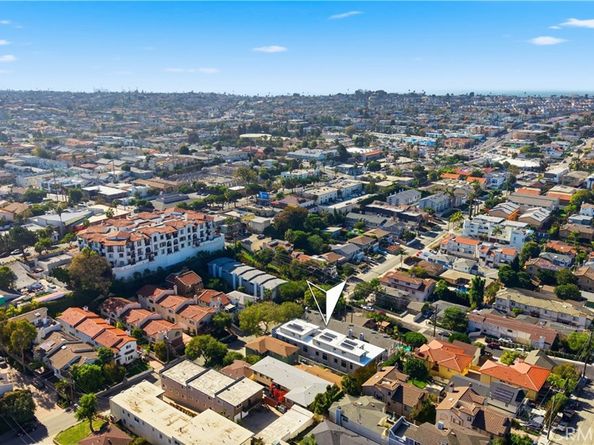 2005 Mathews C, Redondo Beach CA 90278