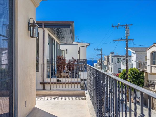 432 21st Place, Manhattan Beach CA 90266